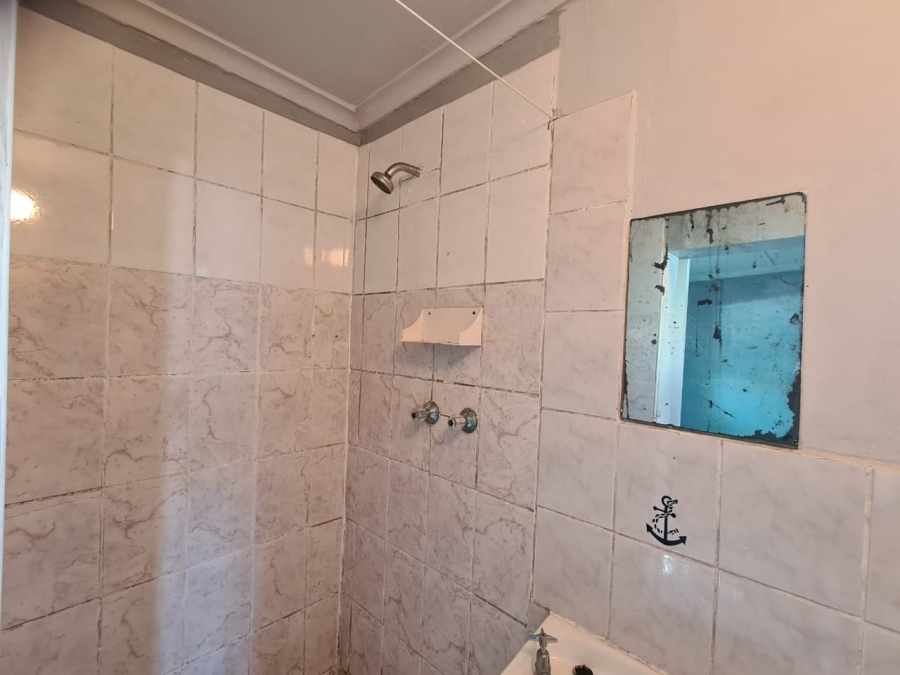 10 Bedroom Property for Sale in West Bank Eastern Cape